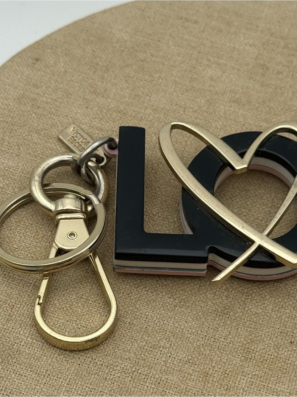Victoria secret LOVE Acrylic Keychain Charm with Gold Heart Accent - Picture 2 of 4